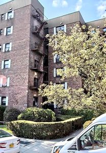 2607 Avenue O APT 1A, Brooklyn, NY, 11210