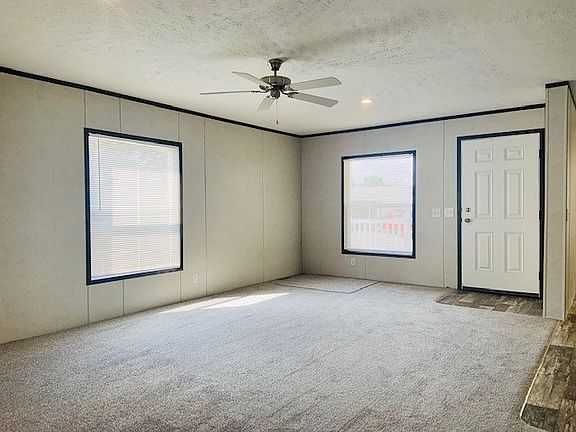 5th image of 2129 Arrowhead Dr #313