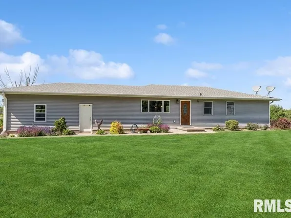 1757 Highway 67, Clinton, IA 52732