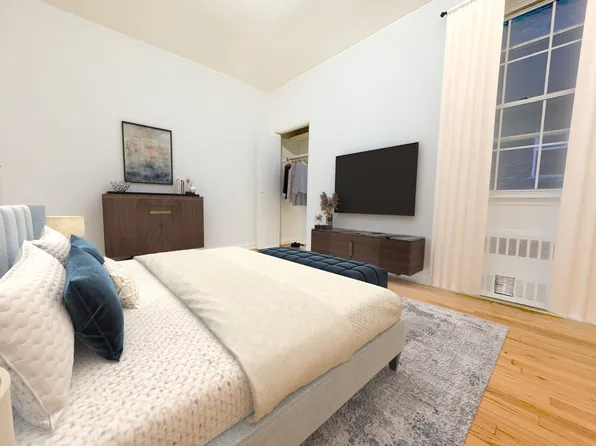 534 East 85th Street image 1 of 4