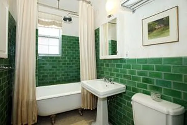 Sold by Douglas Elliman | media 15