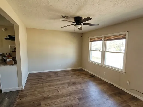 1310 NW Bessie Ave, Lawton, OK 73507