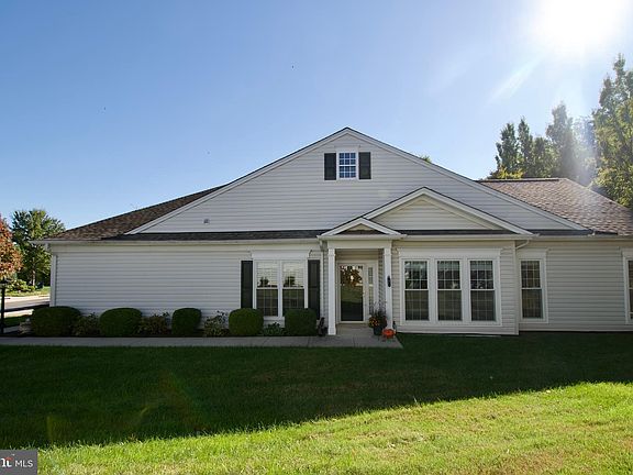 5th image of 12340 Macrina Ct