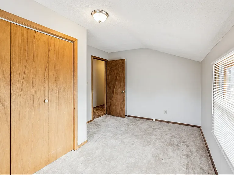 220 B St — Photo 26