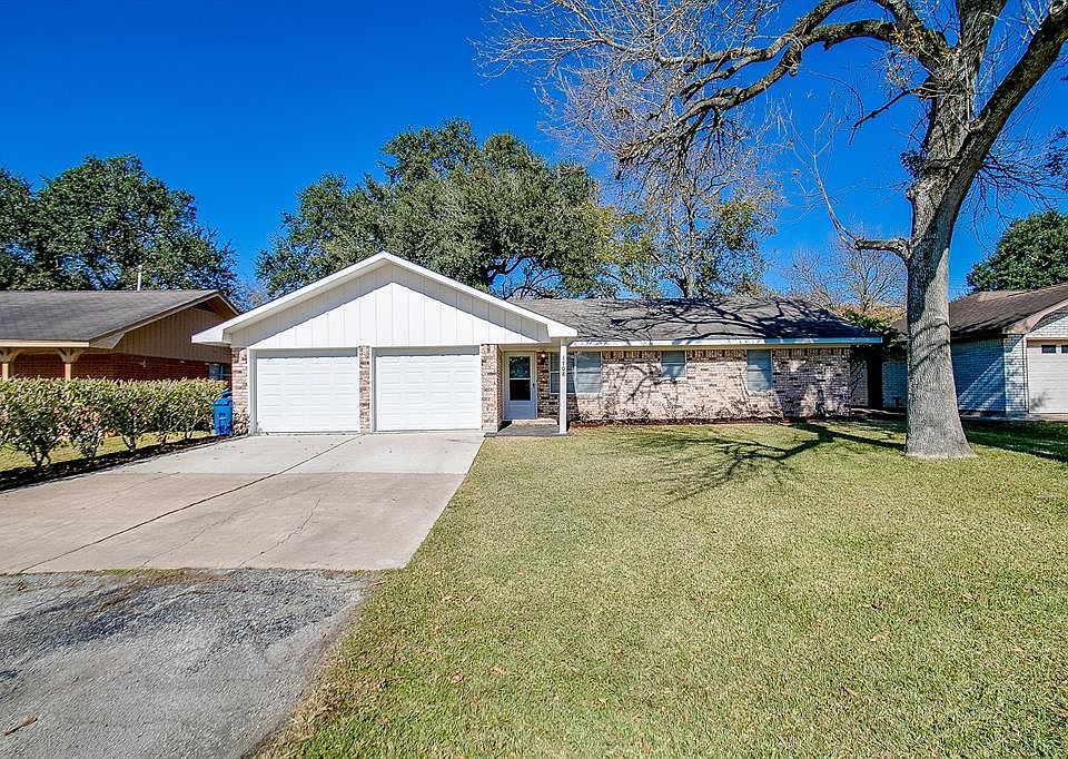 1st image of 1708 Cypress Dr