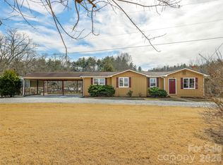 428 Jackson Rd, Fletcher, NC 28732