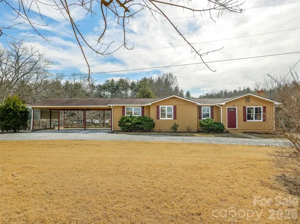 428 Jackson Rd, Fletcher, NC 28732