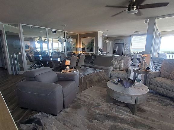 2nd image of 6294 Bahia Del Mar Cir APT 702