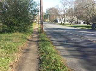 317 Chestnut St, La Fayette, GA 30728