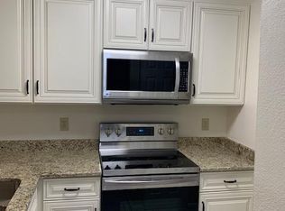 206 Lighthouse Ct, Safety Harbor, FL 34695