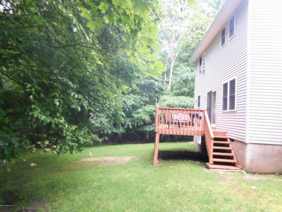 3rd image of 12261 Green Meadow Dr