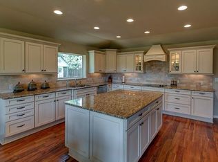 9808 Queensland Dr, Austin, TX 78729