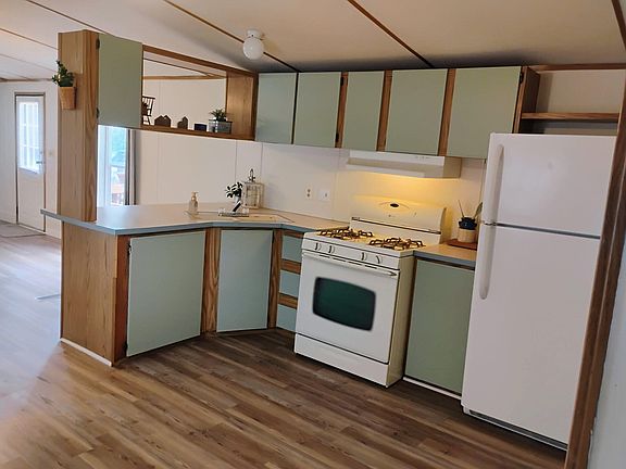 3rd image of 770 129th Ave #23
