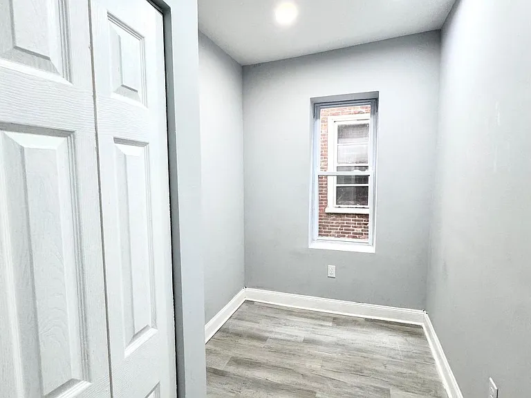 5323 Walnut St #1 — Photo 8