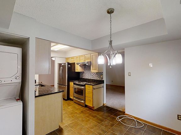 4th image of 10200 Bushman Dr APT 102