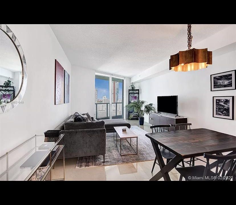 1st image of 1900 N Bayshore Dr APT 2408