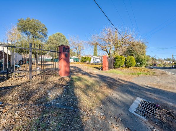 13900 Lakeshore Dr, Clearlake, CA 95422