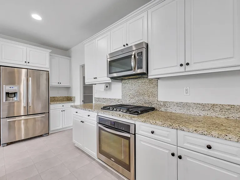 35452 Corte Los Robles — Photo 23