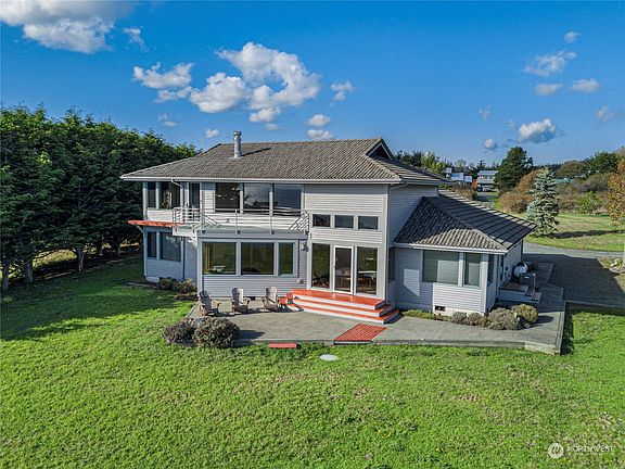 2nd image of 449 Eagle Cove Drive