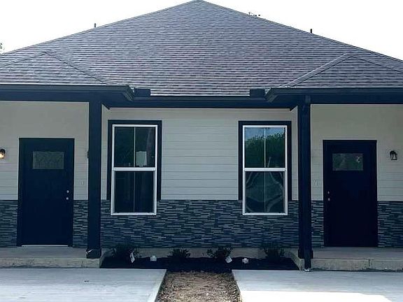 2nd image of 208 Indiana St #2