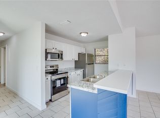 1245 12th Ct SW, Vero Beach, FL 32962