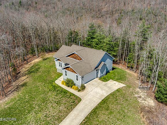 4th image of 664 Green Ridge Trl