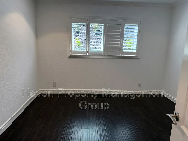 7420 Hansen Dr — Photo 20