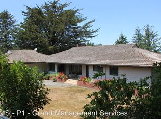 724 Date Ave, Coos Bay, OR 97420