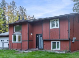 1985 Greenwood St, North Pole, AK 99705