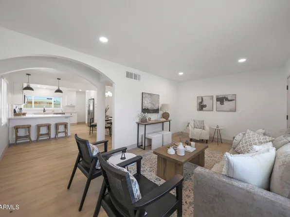 3239 E VIRGINIA Avenue, Phoenix, AZ 85008