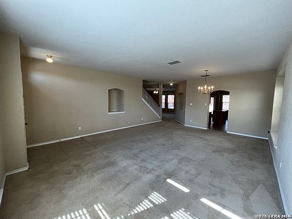 5th image of 21114 Villa Valencia