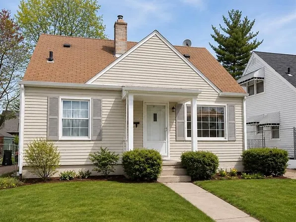 2027 Brockton Ave, Royal Oak, MI 48067