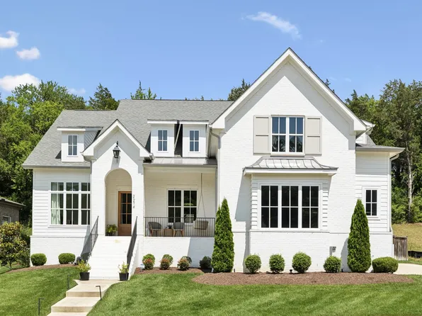 2274 Brakeman Ln, Thompsons Station, TN 37179