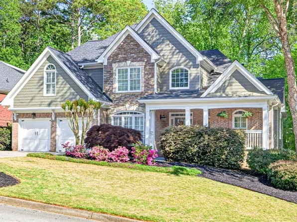 235 Camden Creek Ct, Lawrenceville, GA 30043