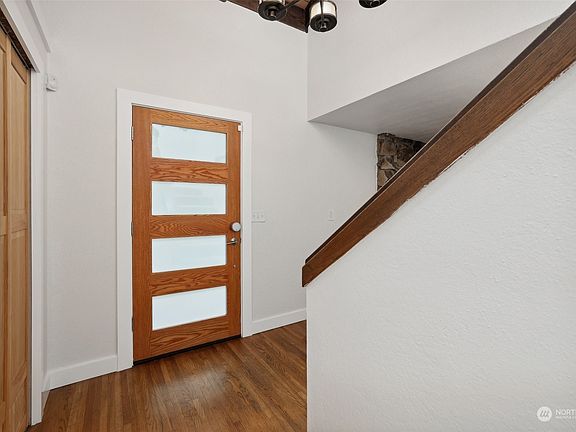 5th image of 875 Idylwood Drive SW