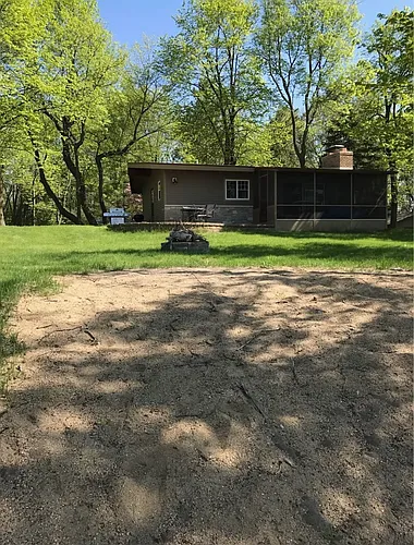 10713 Mitchell Ln Photo 1