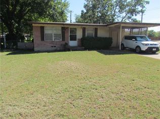 800 Sierra Dr, Denton, TX 76209