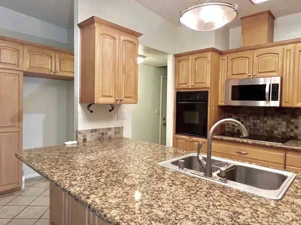 2466 Palace Dr, San Diego, CA 92123
