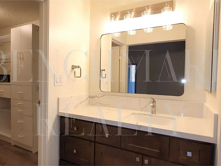 2845 Idlewild Dr #305 — Photo 15