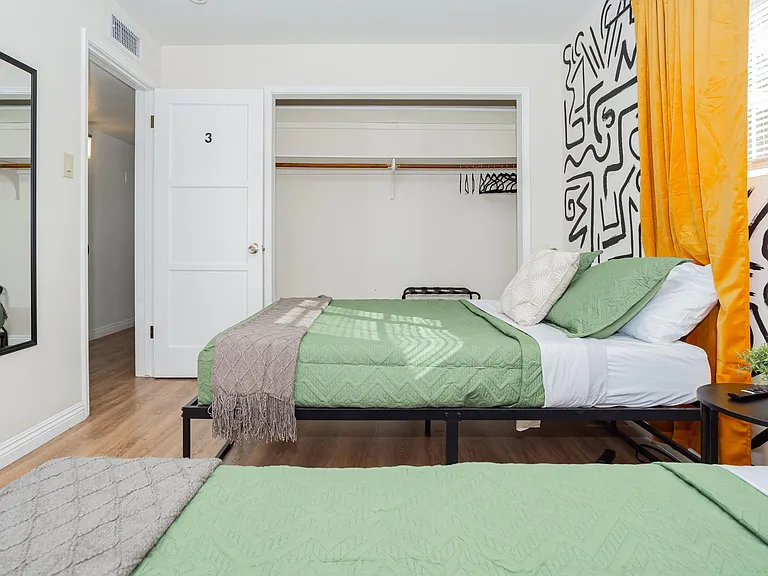 2205 Santa Paula Dr — Photo 11