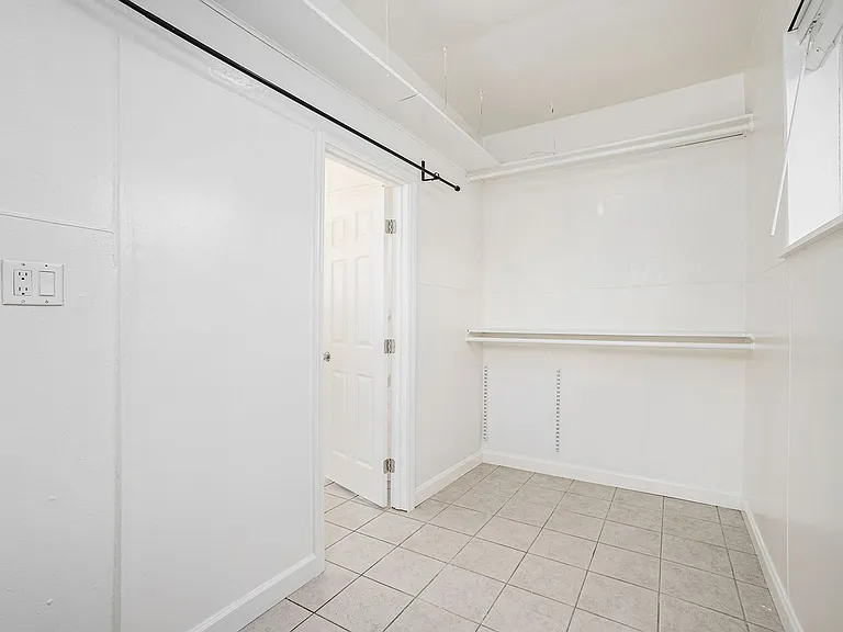 453 Central Ave #C — Photo 9