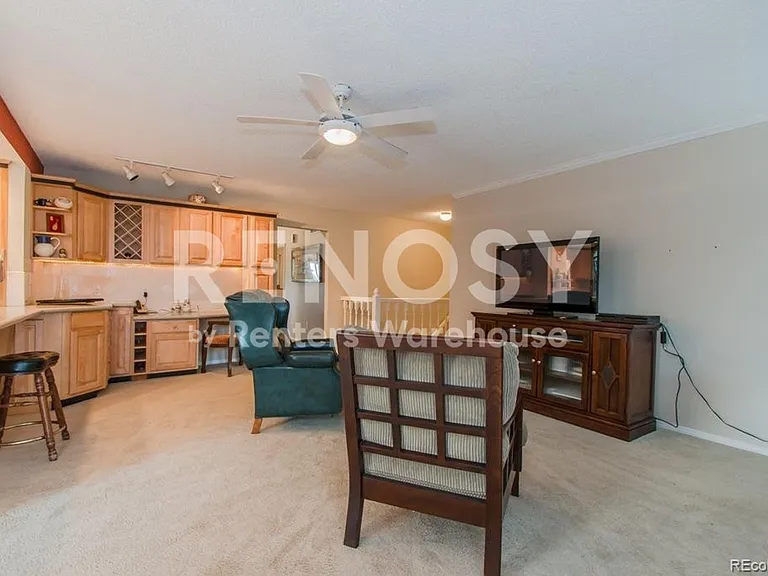 8402 E Long Ave — Photo 5