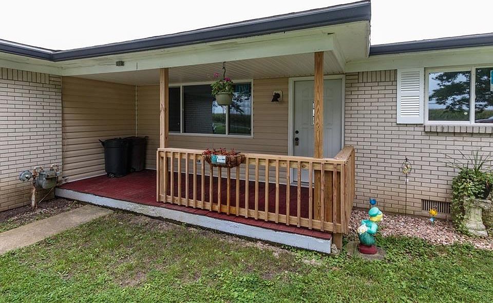 657 W Brookville Rd, Fountaintown, IN 46130 Zillow