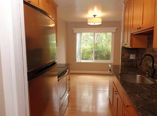 100 E Middlefield Rd APT 7C, Mountain View, CA 94043