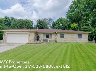 4030 Lucky Ln, Greenwood, IN 46142
