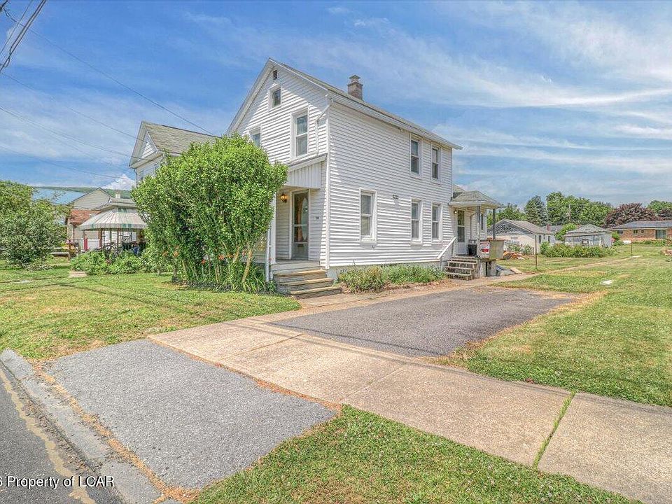 1st image of 284 Grant St