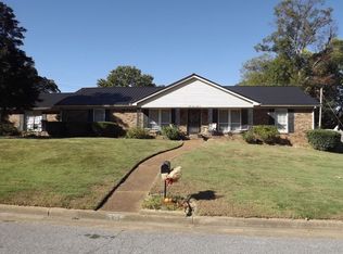 5352 Oakleaf Ave, Memphis, TN 38134