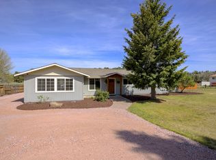 3698 NW Helmholtz Way, Redmond, OR 97756