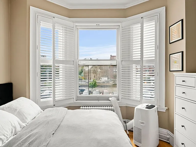 386 Commonwealth Ave #23 — Photo 15