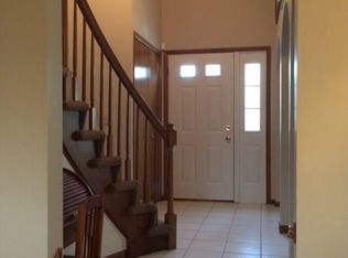 17000 Deer Path Dr, Strongsville, OH